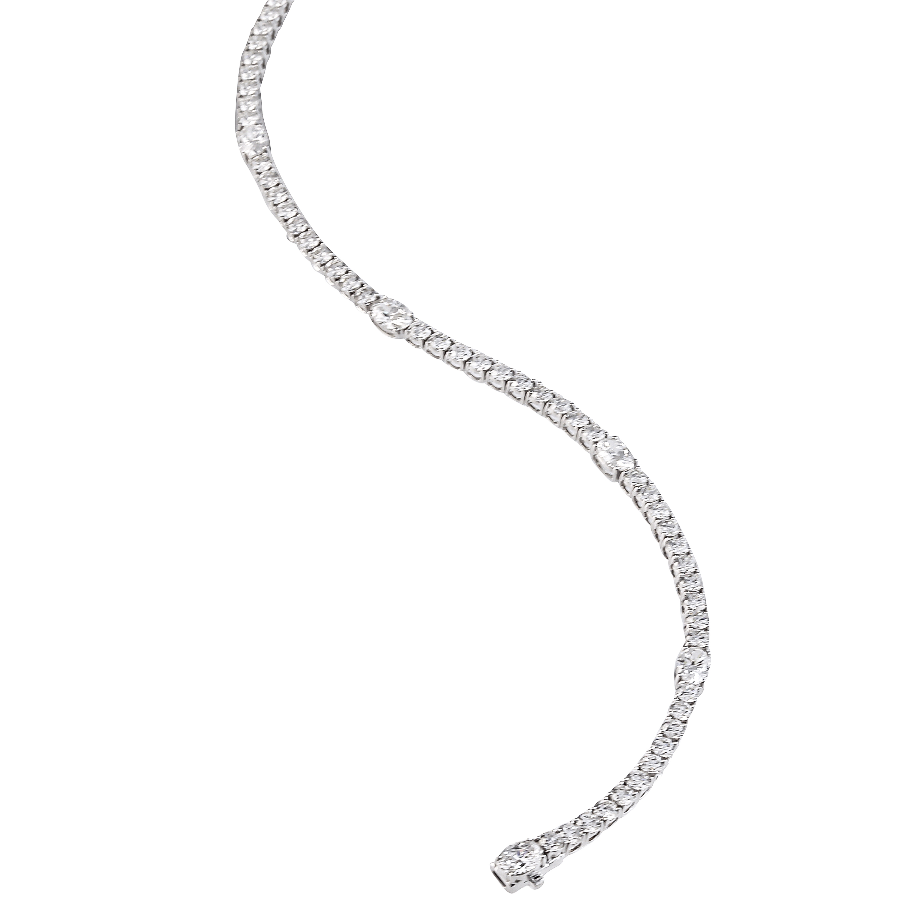 Round and Oval Lab Diamond Tennis Bracelet flat