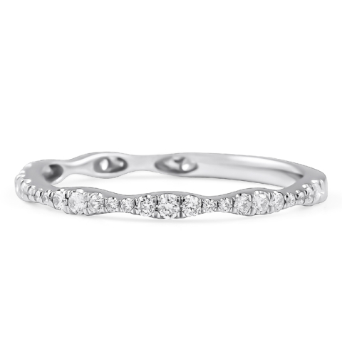 Delicate Alternating Size Wedding Band flat