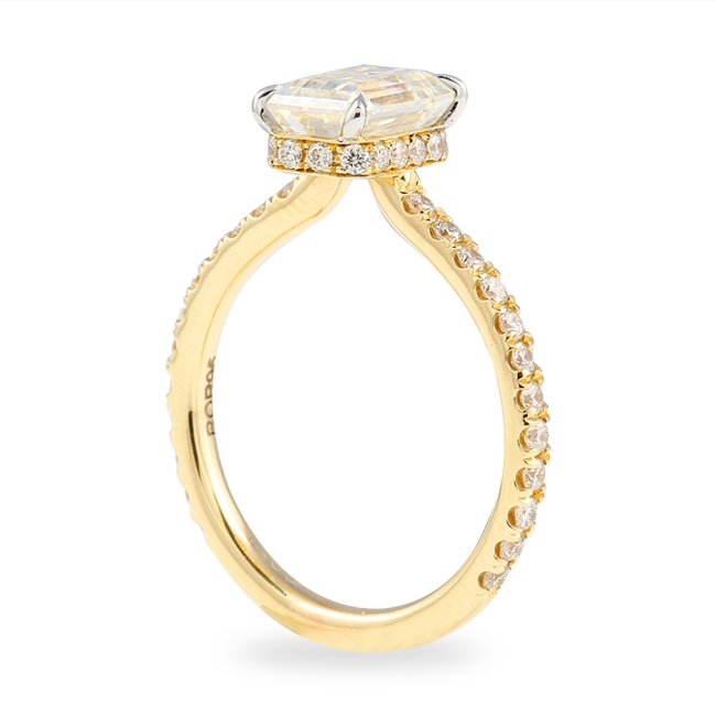 Emerald Cut Moissanite Invisible Gallery™ Ring top